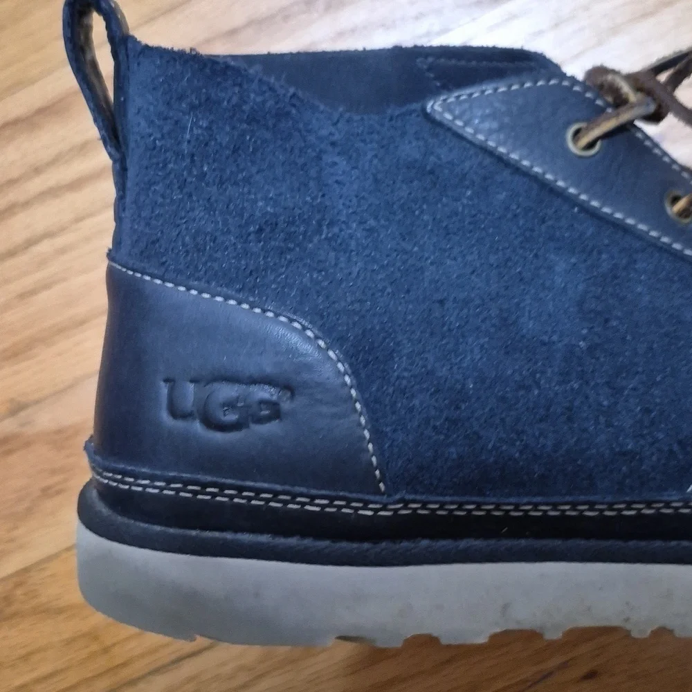 UGG Men's Sz. 12 Neumel Unlined Leather Chukka Boot In Dark Blue